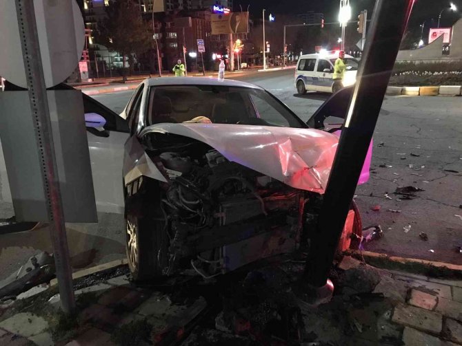 Son bir ayda 167 trafik kazasında 1 kişi öldü, 98 kişi yaralandı