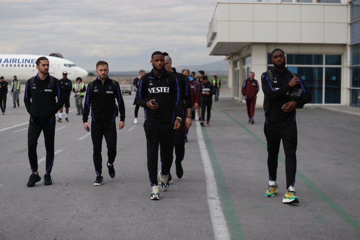 Trabzonspor, kupa maçı için Kayseri'de