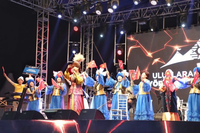 Yörük festivali Zara konseriyle son buldu