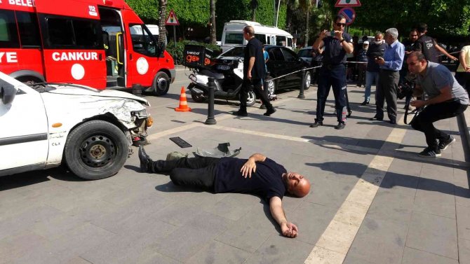 Adana’da trafik kazası tatbikatı gerçeğini aratmadı