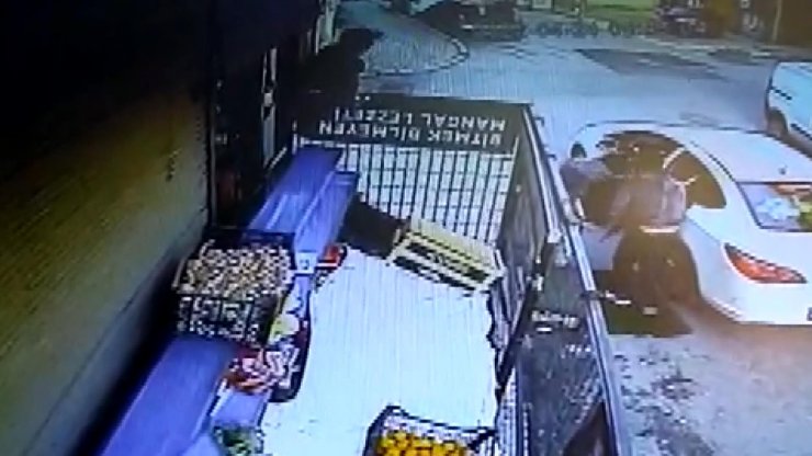 Bakkal soygunu kamerada