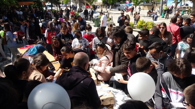 Engelliler için düzenlenen programda 'merdiven' engeli