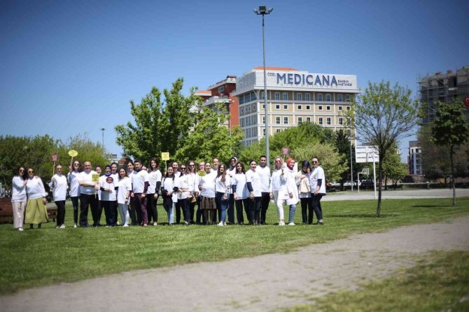 Fiziksel aktivitenin faydalarına dikkat çekmek için yürüdüler