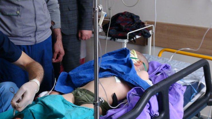 Buldukları cismi patlatan 4 çocuk yaralandı