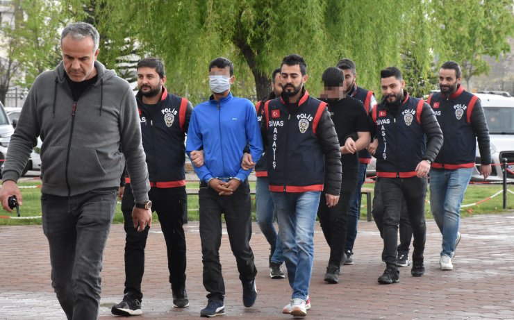 Cep telefonu hırsızlığı şüphelileri yakalandı