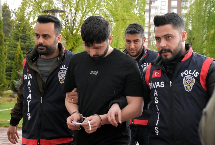 Cep telefonu hırsızlığı şüphelileri yakalandı