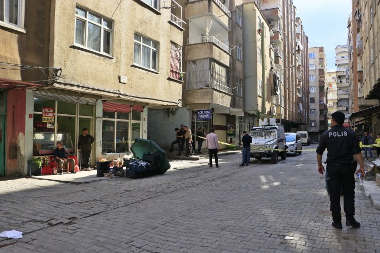 Diyarbakır'da silahlı kavga: 1 ölü, 2 yaralı