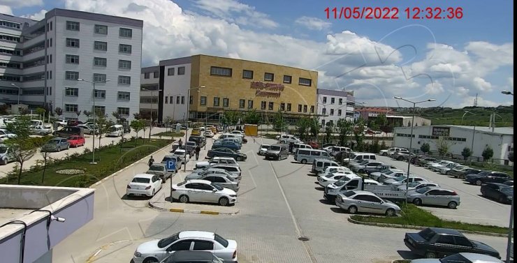 Otobüs sürücüsü, epilepsi nöbeti geçiren yolcuyu hastaneye yetiştirdi