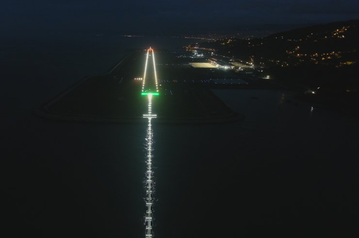 Rize-Artvin Havalimanı’nda test uçağı piste indi