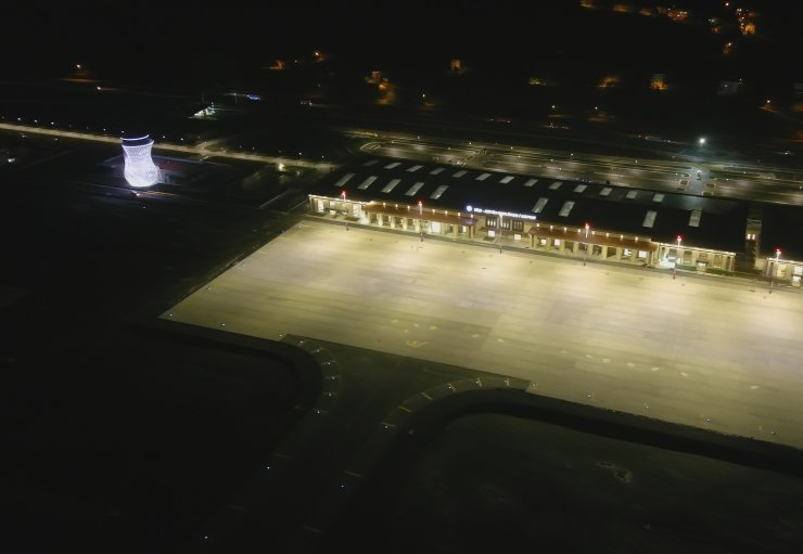 Rize-Artvin Havalimanı’nda test uçağı piste indi