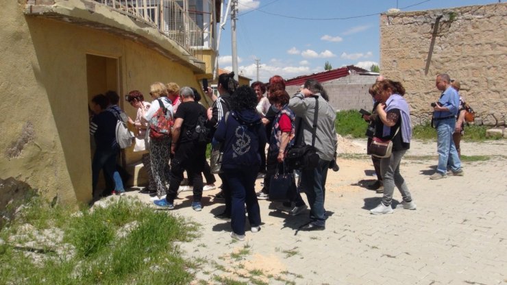 Rumların torunları, dedelerinin yaşadığı yerleri gezdi