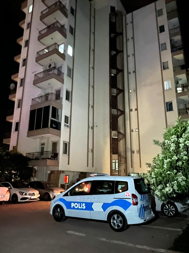 Suriyeli tıp öğrencisi evinde ölü bulundu