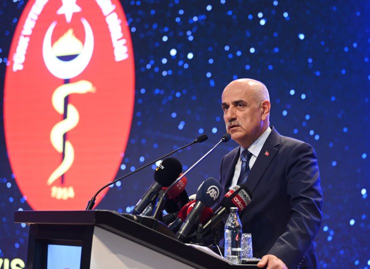 Bakan Kirişci: Sokak hayvanları, gündemde tutulması gereken bir konu