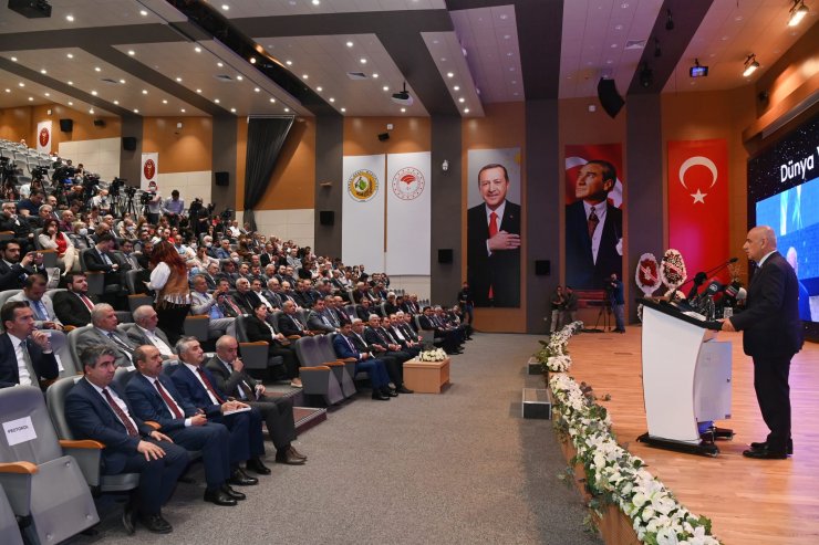 Bakan Kirişci: Sokak hayvanları, gündemde tutulması gereken bir konu