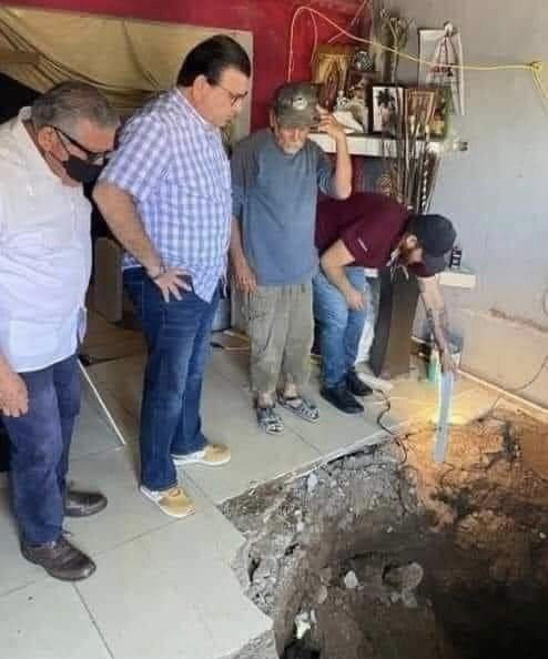 Evinde uyurken uyuşturucu kaçakçılarının açtığı tünele düştü