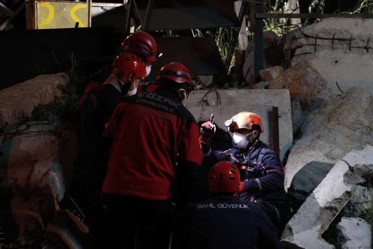 Gerçeği aratmayan deprem tatbikatı 