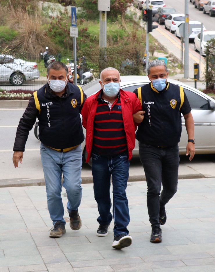 Boşanmak isteyen eşini öldüren sanığa ağırlaştırılmış müebbet