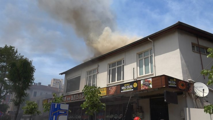 Metruk evde çıkan yangın büyüdü