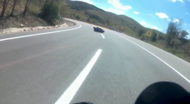'Motorcu dostu bariyer'e 1 metre kala ölüme böyle gitmişler