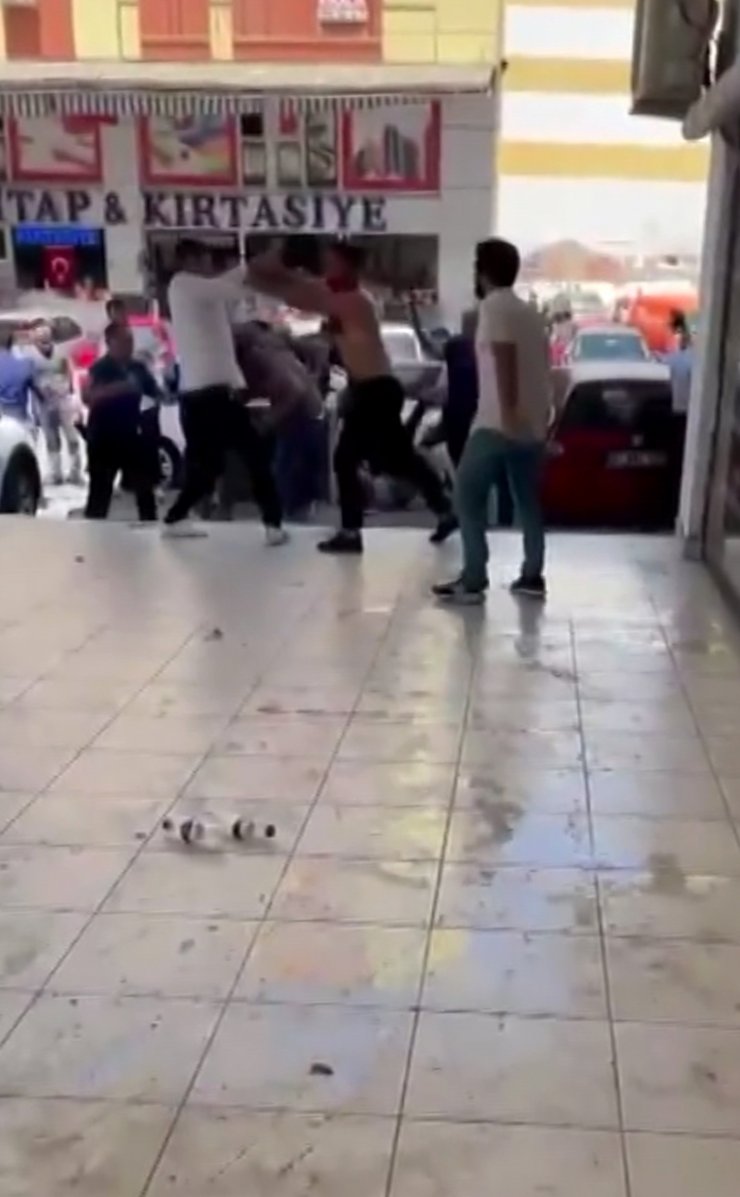 Taşlı sopalı kavgada 10 yaralı, 8 gözaltı