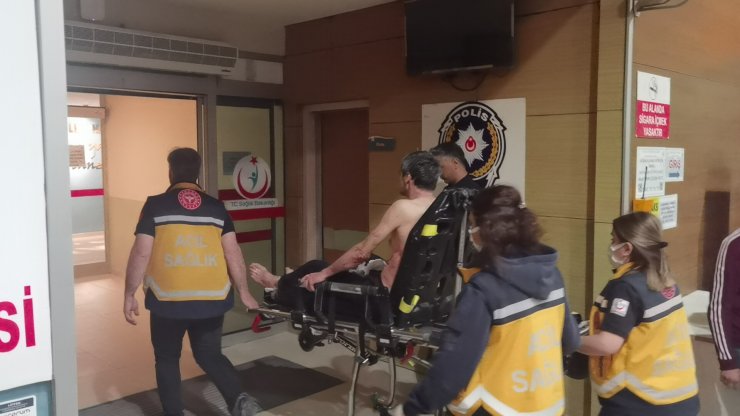 Üzerine asit dökülen işçi ağır yaralandı