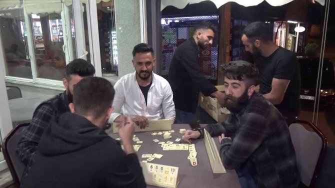 Yok böyle bir olay...Okey masasında doğum