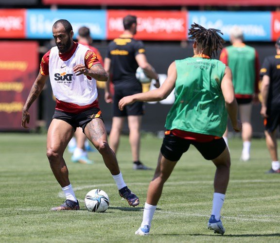 Galatasaray, Adana Demirspor maçının hazırlıklarını sürdürdü