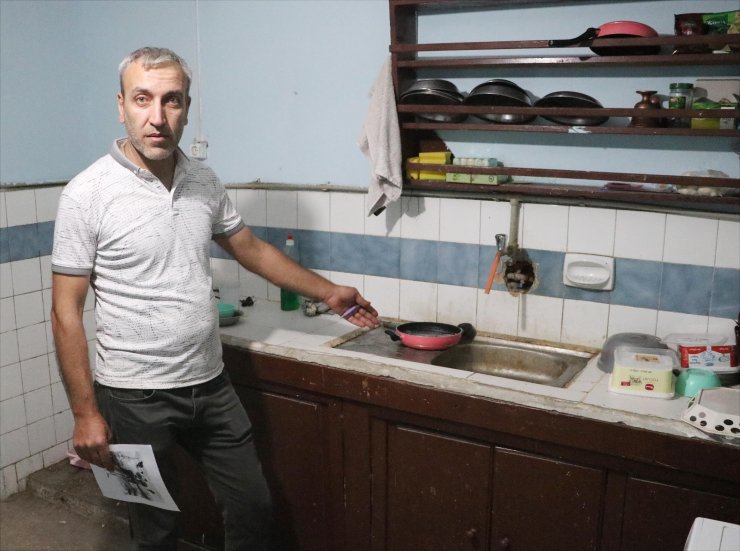 Hırsız 'İhtiyacım olanı aldım' notu bırakarak, kıymalı yumurta yapıp, duş almış