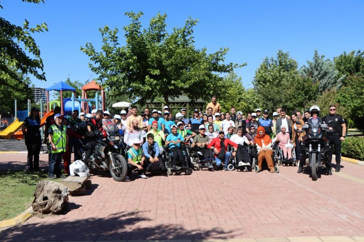 Şanlıurfa’da, Down sendromlular ve engelli bireyler 1 günlüğüne polis oldu