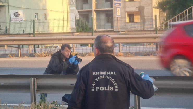 Üstgeçitte bacağından vuruldu