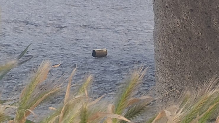 Üstgeçitte bacağından vuruldu