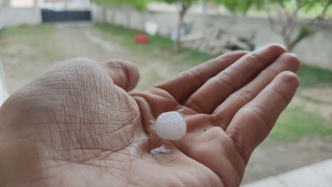 Kulu’da dolu yağışı