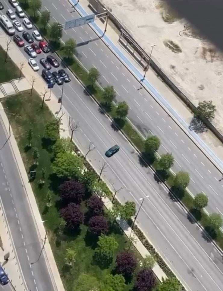 Kartal'da düğün konvoyunda yolu kapatarak drift yaptı