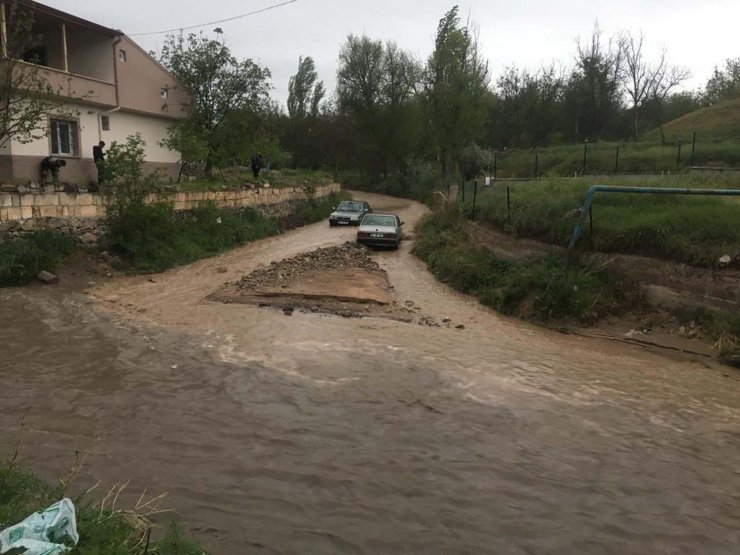 Nevşehir’de sağanak etkili oldu