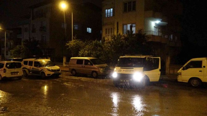 15 yaşındaki genç babasını öldürdü