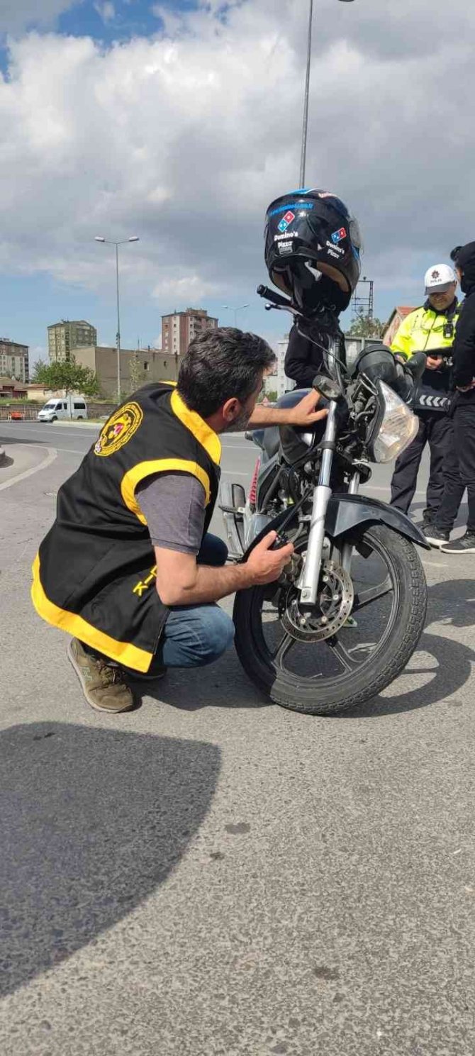 17 yıl önce çalınan motosiklet bulundu