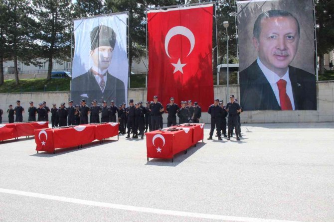 19 engelli vatandaş askerlik heyecanı yaşadı