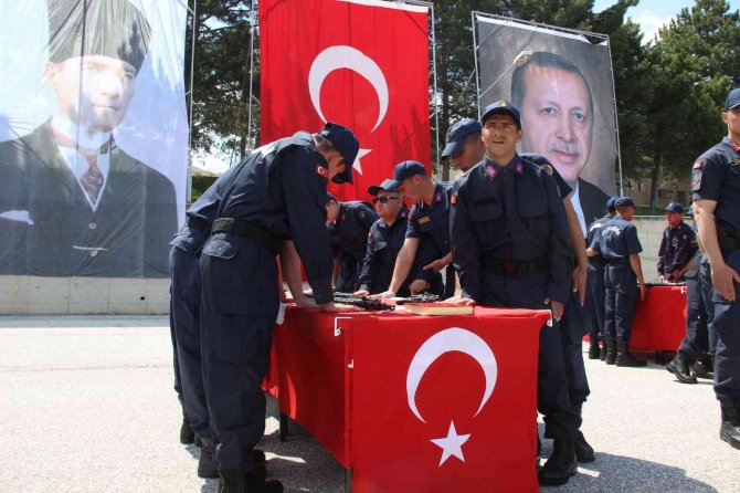 19 engelli vatandaş askerlik heyecanı yaşadı