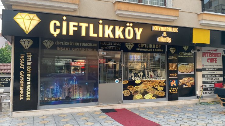 Başından silahla vurulmuş ve eli bileğinden kesilmiş 2 erkek cesedi bulundu