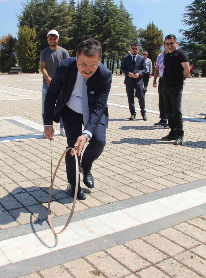 Çocukluklarını yaşadılar