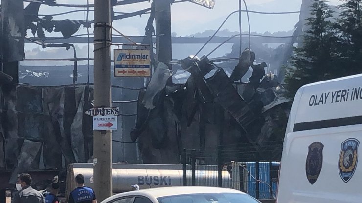 Fabrikada korkutan yangın