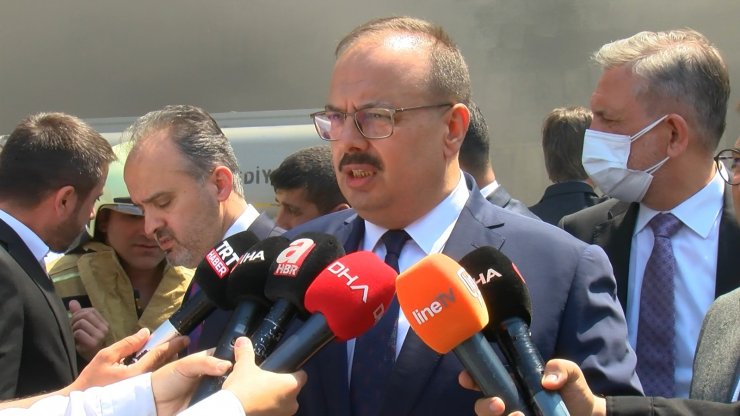 Fabrikada korkutan yangın