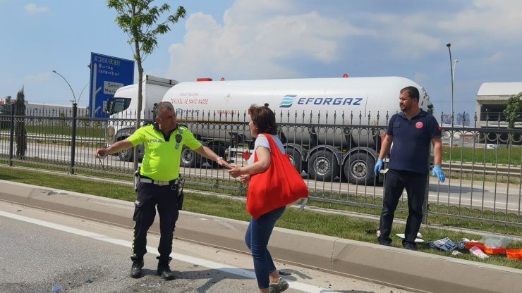 Kazada yaralandı, cipteki 40 kilo et bozulacak diye ambulansa binmedi