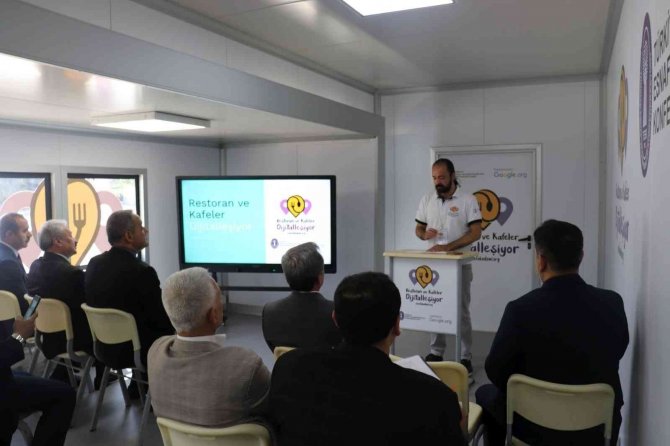 Restoran ve kafeler dijitalleşiyor