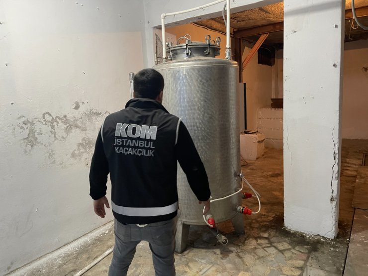 Sahte içki operasyonu 400 litre alkol ele geçirildi