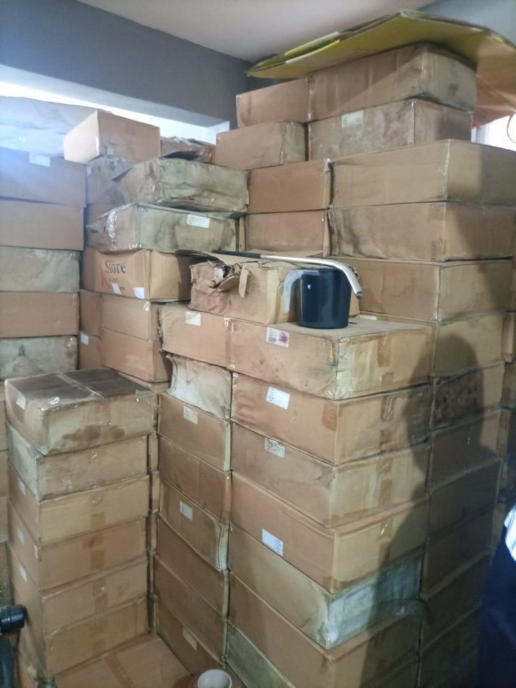 Sahte parfüm ve güneş kremi operasyonu