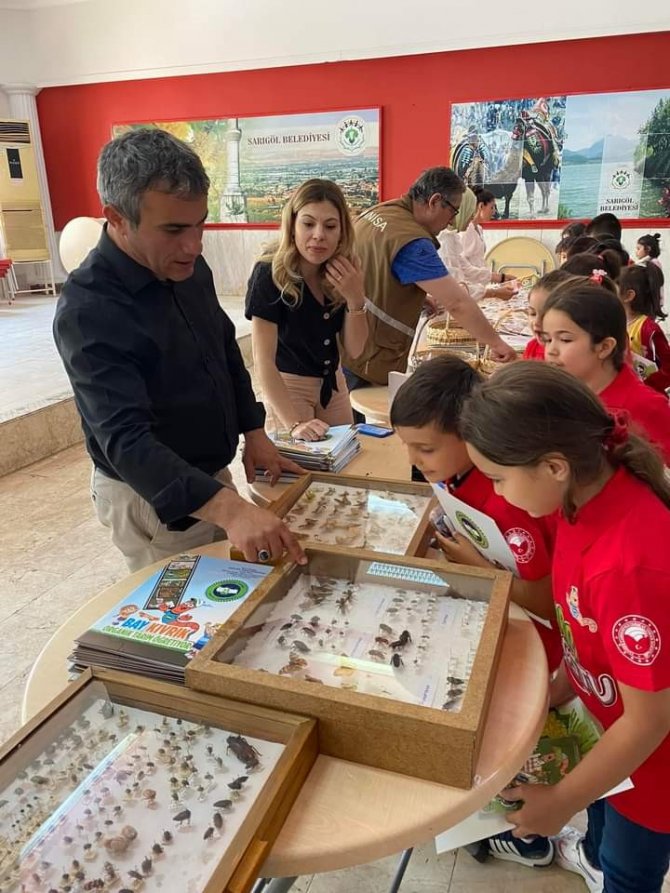 ’Böcek Şenliği’ düzenlendi