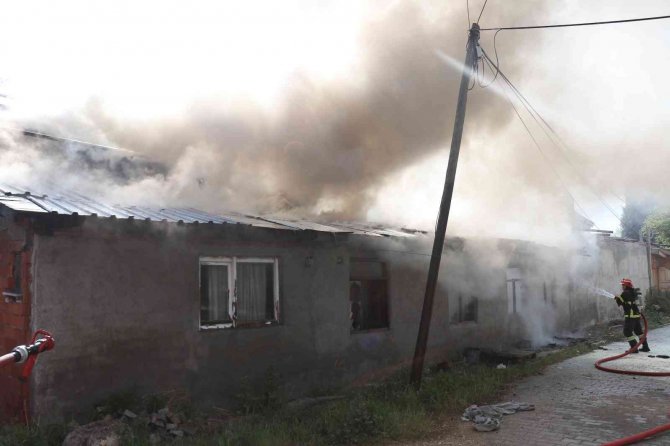 Kereste fabrikasında korkutan yangın