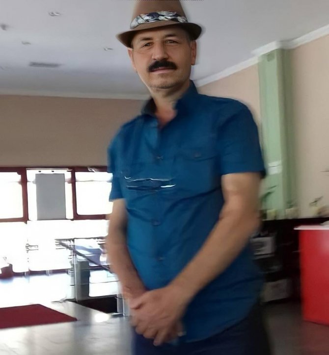 Komşusunu tarlasına ’köpek leşi’ attığı için öldürmüş