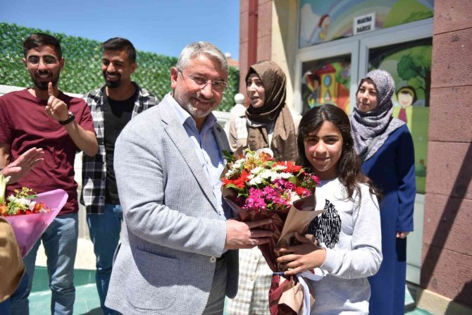 Mülteci çocuklara sürpriz